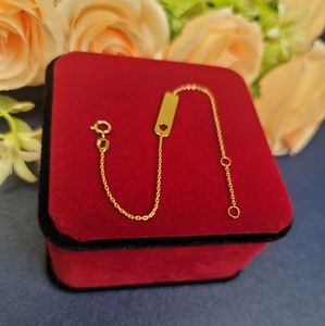 18k gold baby bar bracelet adjustable